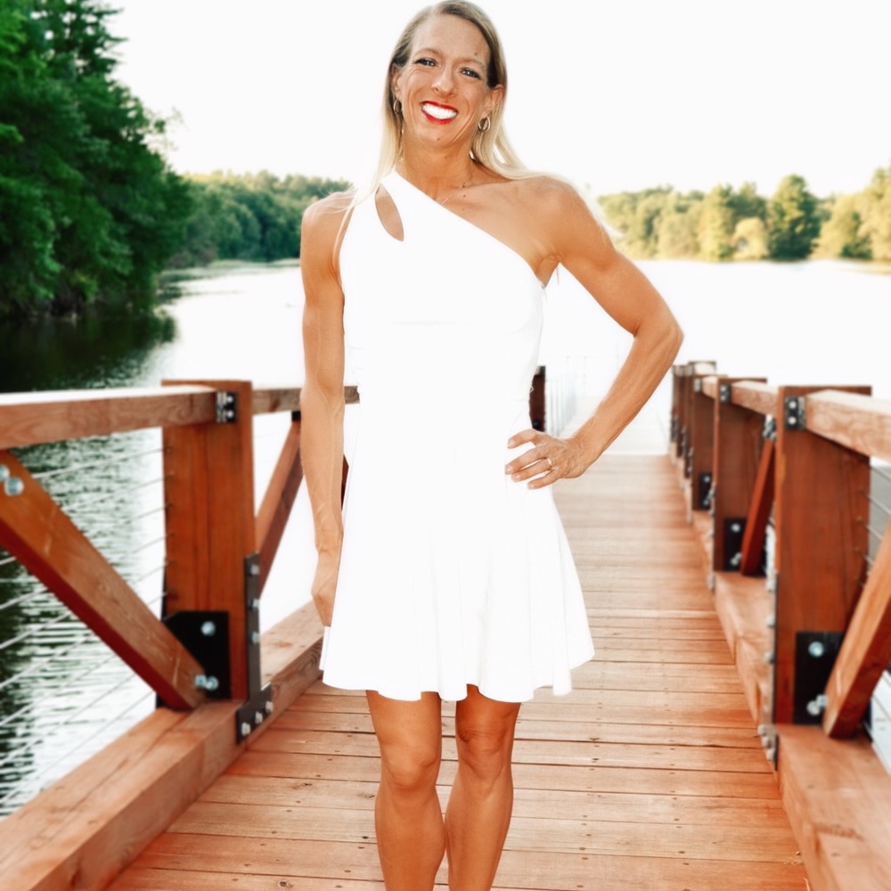 Meet your Posher, Dawn